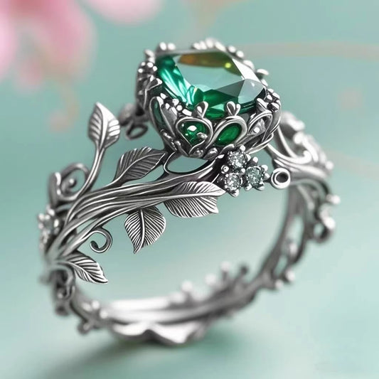 Vintage Totem Ring - Creative Alloy Ring Inlaid with Green Crystal for Women