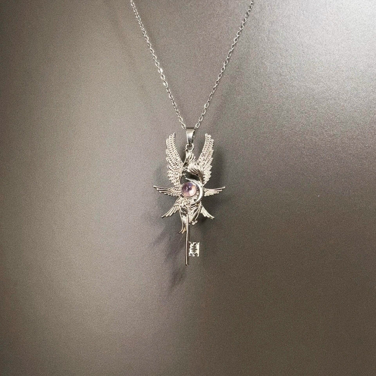 Vintage Grey Moonlight Wand Necklace - Retro Elegant Niche Fashion Accessory for Women