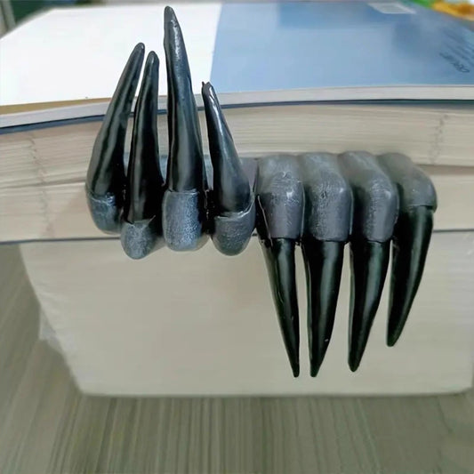 Gothic Demon Hand Bookmark - Abyss Claw Resin Craft | Desk Bookshelf Decor