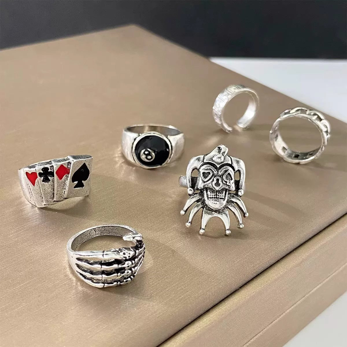 Vintage Skull Clown Ring Set (6PCS) - Gothic Punk Dark Hip Hop Niche Trendy Rings for Men & Women