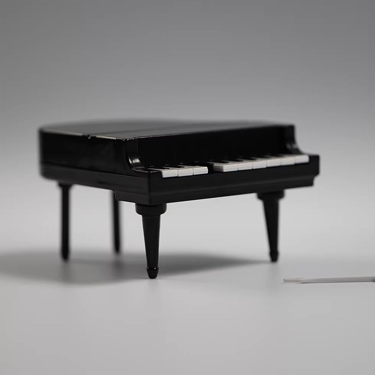 Exquisite Piano Shaped Fruit Forks - Mini Dessert Forks for Home & Party