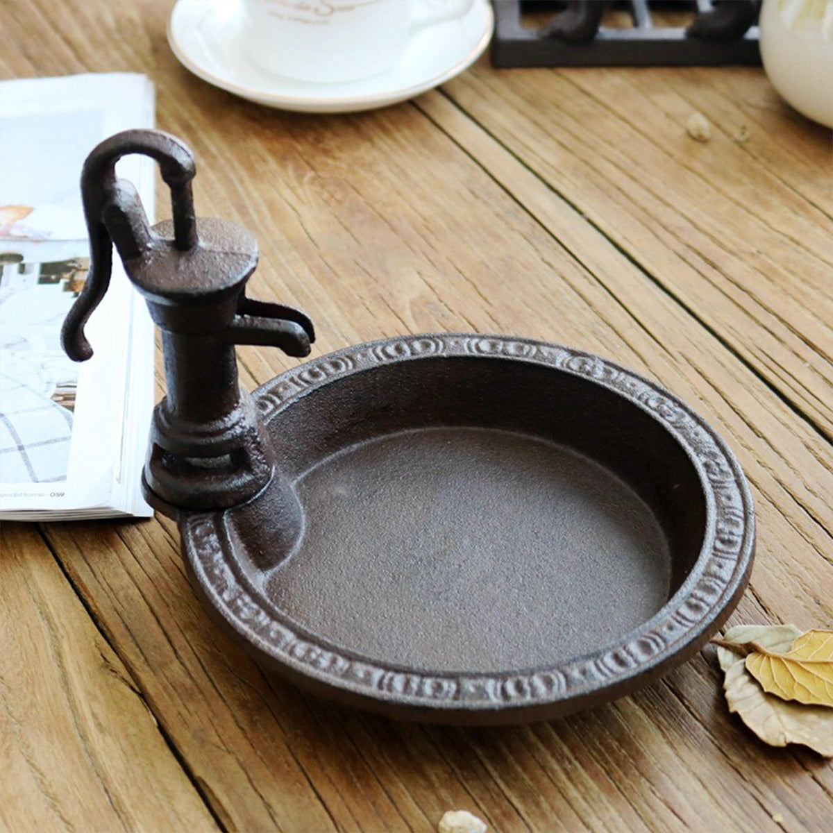 Creative Cast Iron Storage Plate – Unique Home Decor Accent