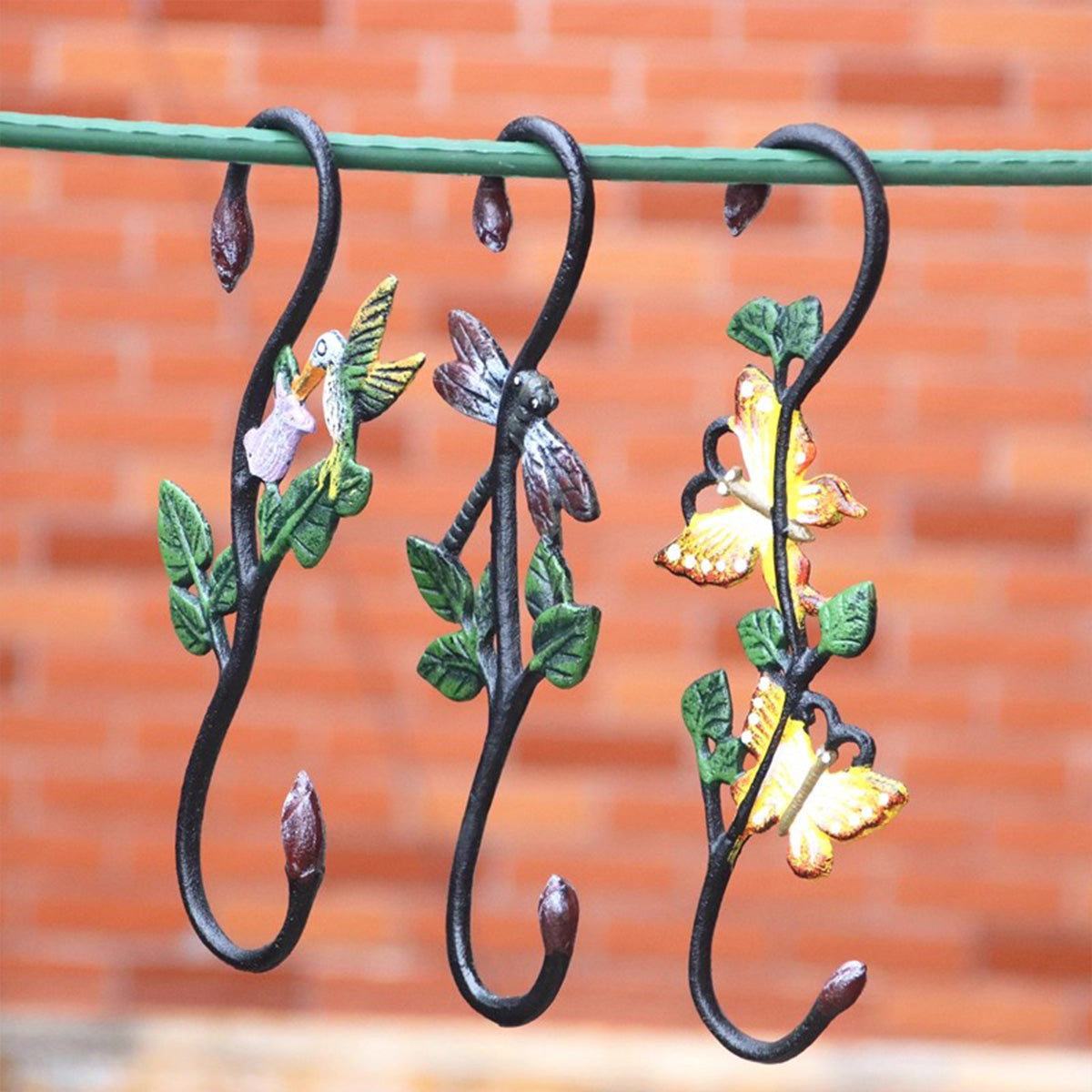 Vintage Painted S-Shaped Animal Hook – Wrought Iron Multi-Purpose Hanging Hook for Baskets & Planters