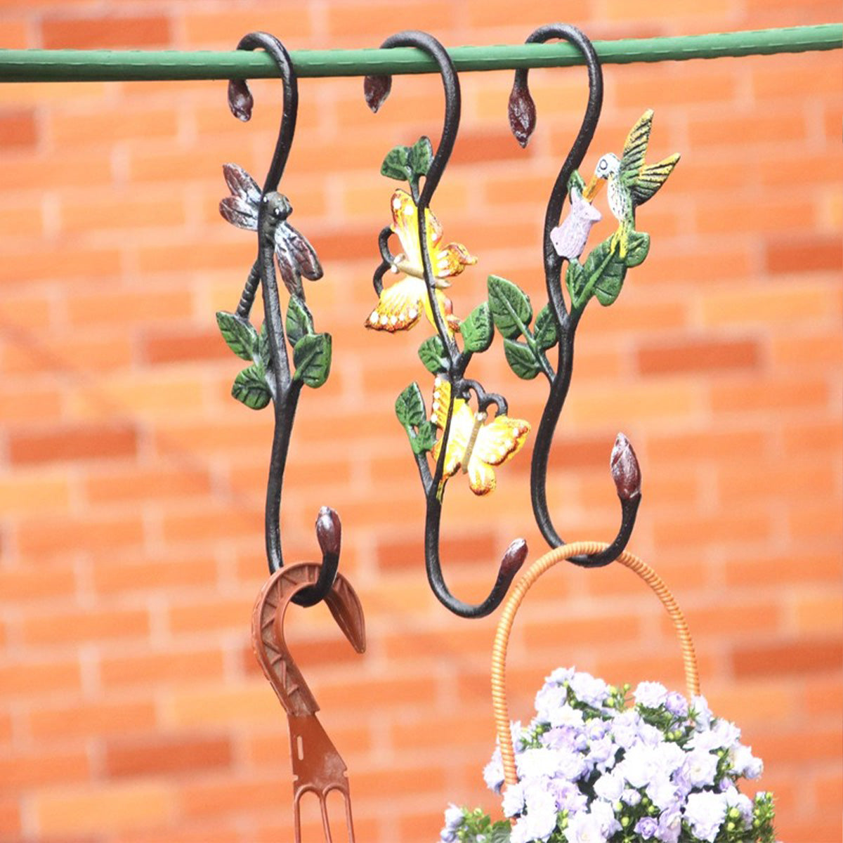 Vintage Painted S-Shaped Animal Hook – Wrought Iron Multi-Purpose Hanging Hook for Baskets & Planters