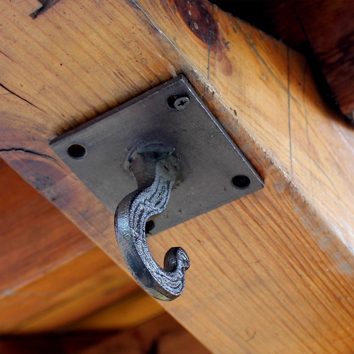 Creative Cast Iron Hanging Hook – Stylish Wrought Iron Inverted Hook & Grip Hook