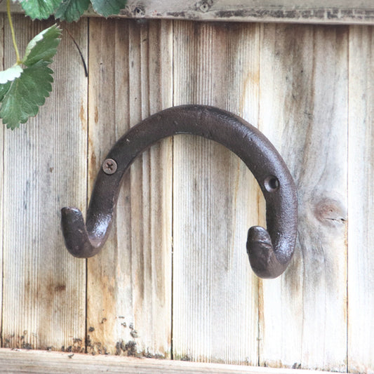Vintage Cast Iron Curved Garden Hook – European-Style Outdoor Yard Decor & Gardening Accessory