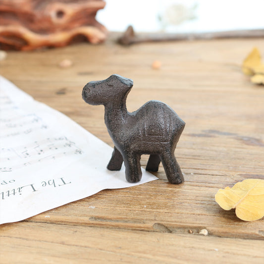 Vintage Cast Iron Camel Paperweight Pen Rest — Creative Desk Decor