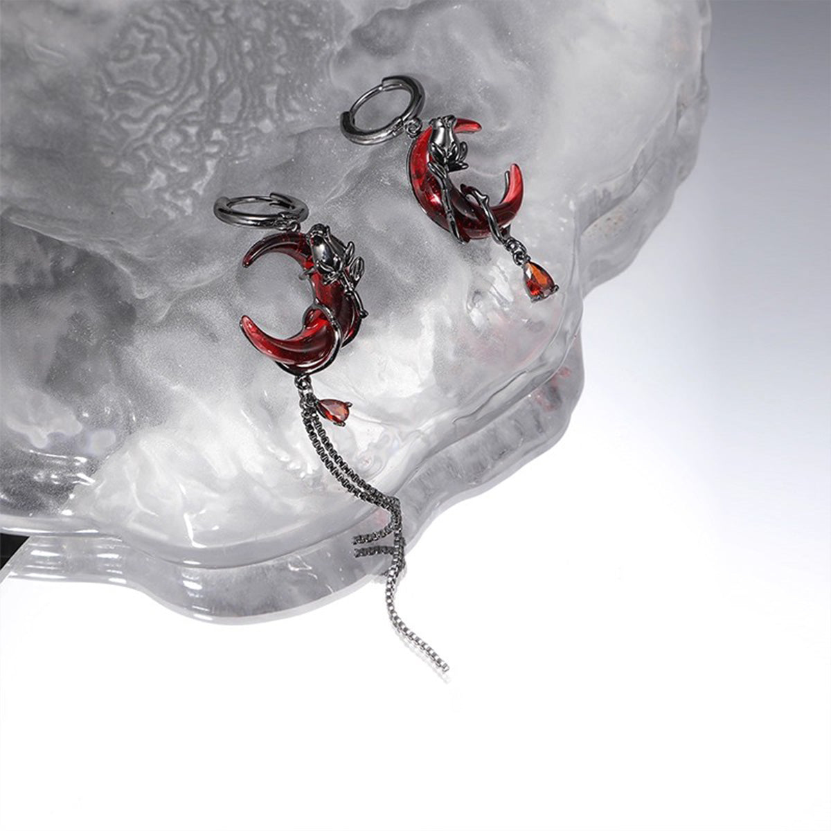 Dark Series Red Crescent Huggie Earrings - Niche Asymmetric Original Statement Jewelry