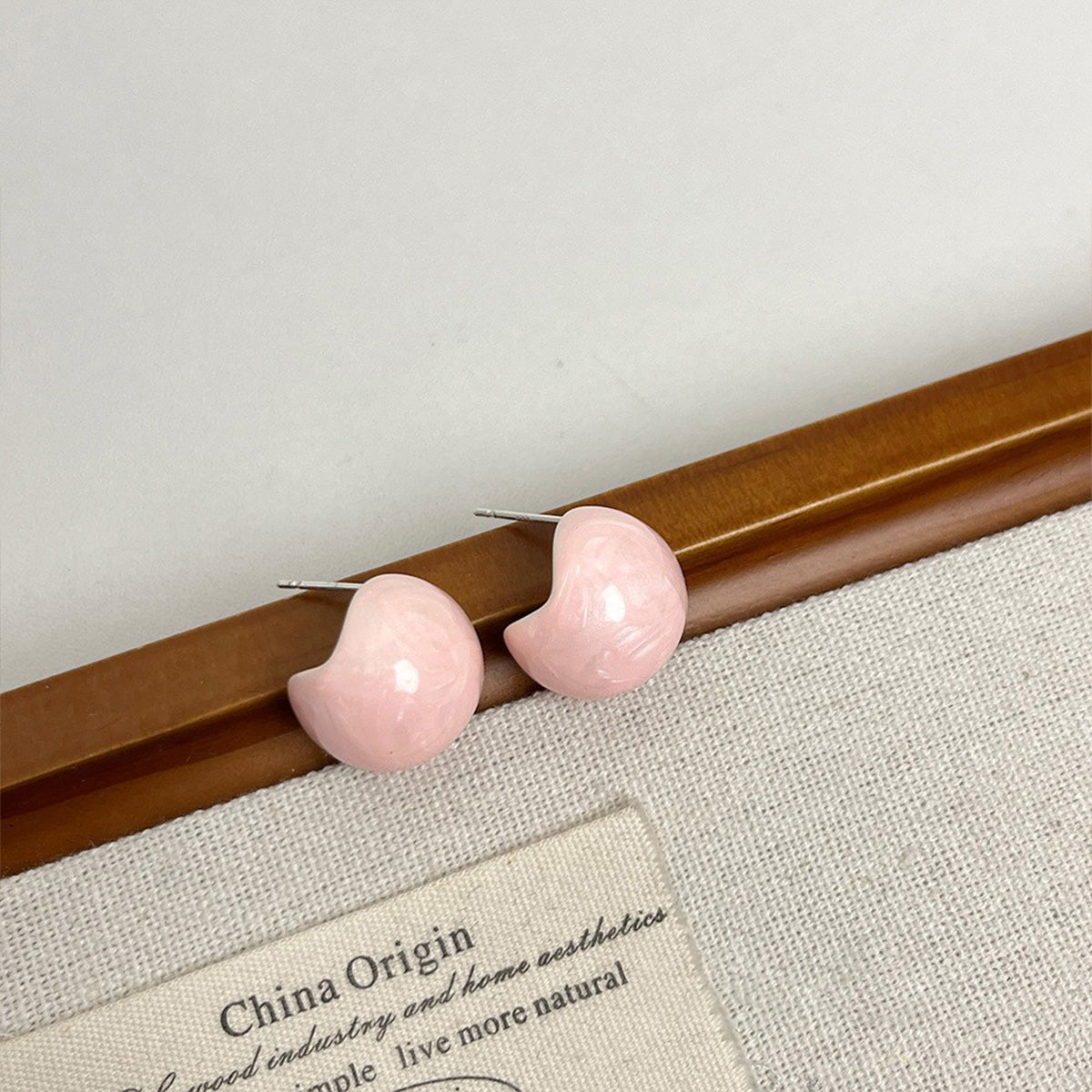 French Retro Enamel Colored Round Studs - Niche Minimalist Elegant Versatile Women's Earrings