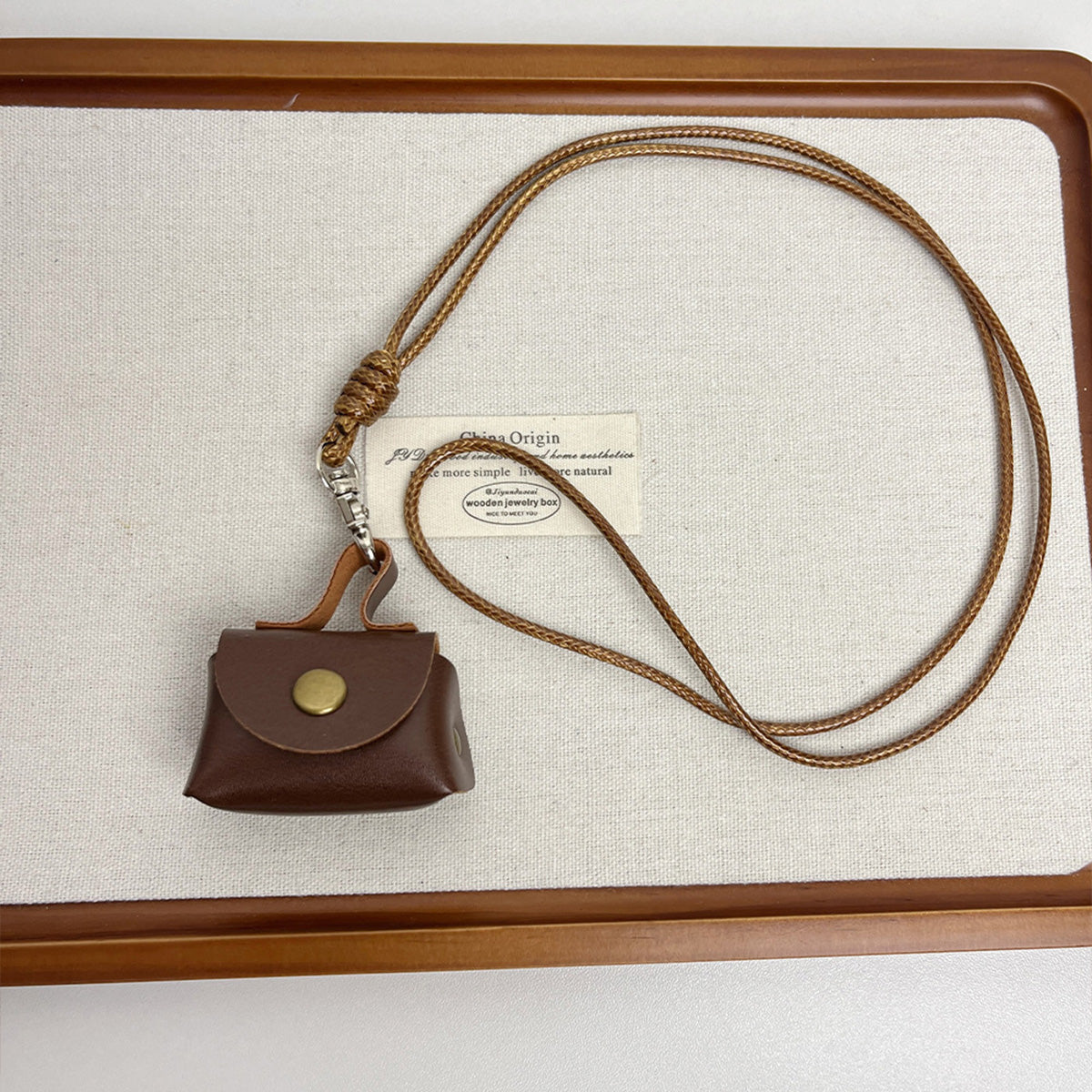 Niche Design Retro Cute Leather Wallet Necklace - Long Sweater Chain Headphone Charm for Women