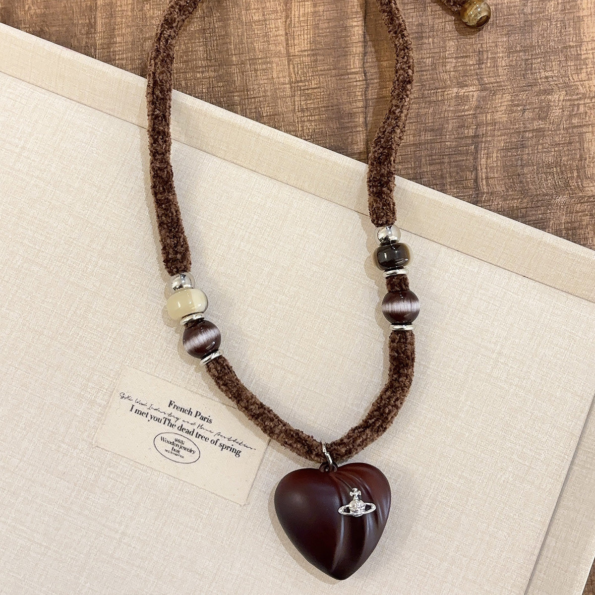 Vintage Marbled Brown Bow Heart Saturn Necklace - High-End Long Sweater Chain Accessory