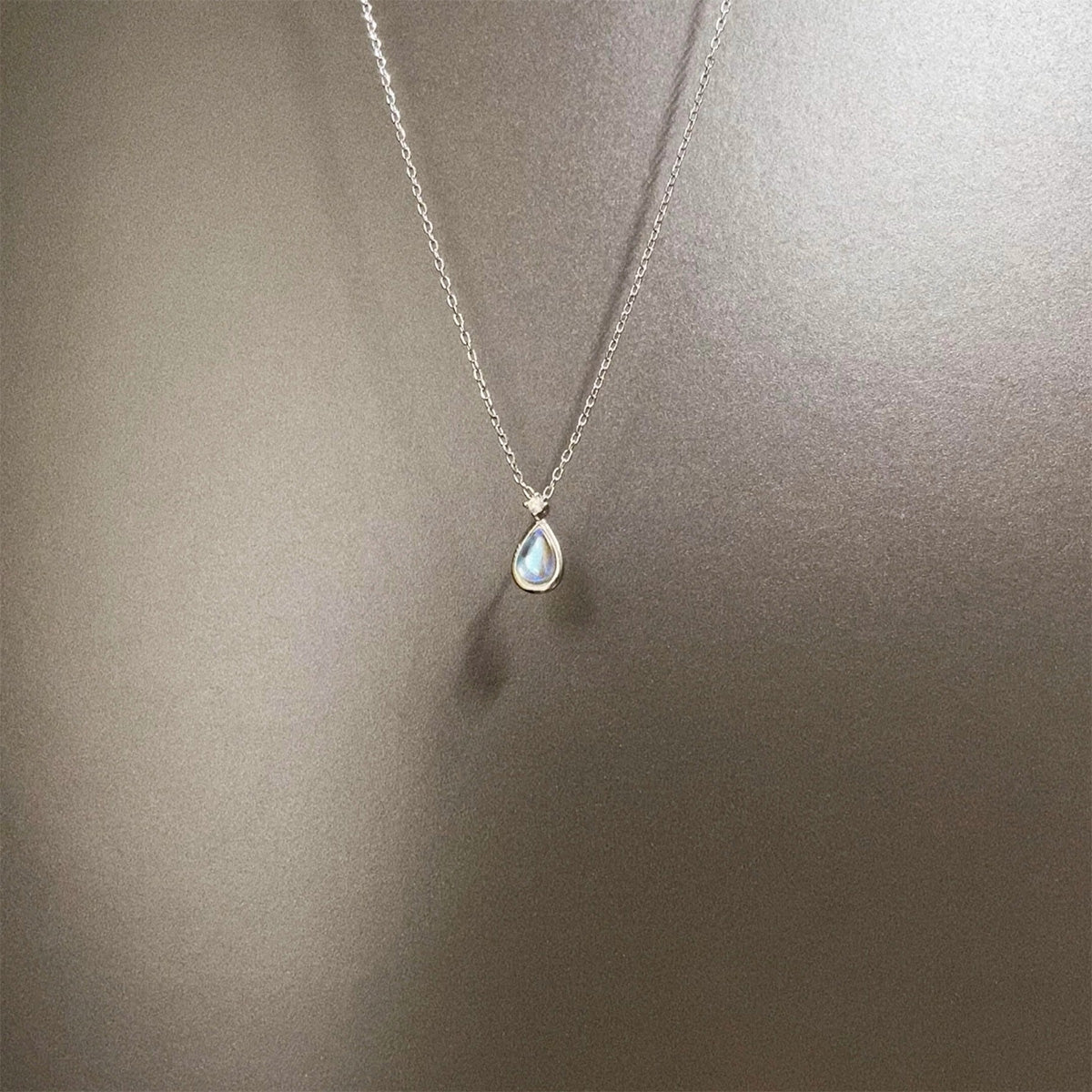 Vintage Retro "Heart of the Snow Country" Necklace - Niche Alpine Winter Statement Jewelry