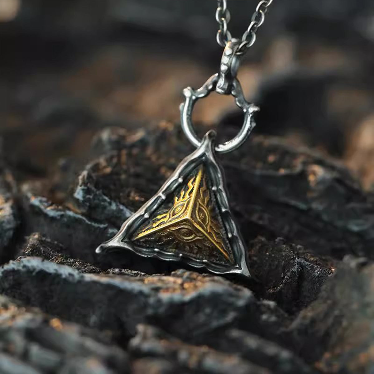 Eye of Horus Necklace - All-Seeing Eye God Amulet Vintage Men's Pendant Niche Gothic Jewelry