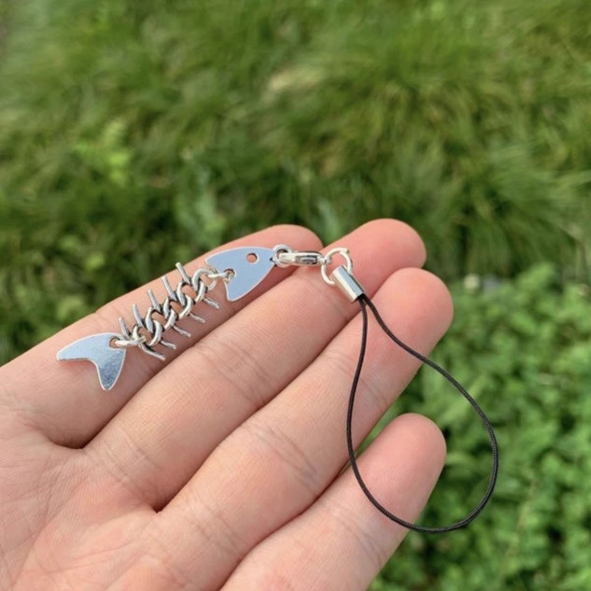 Vintage Small Fish Bones Necklace - Edgy Euro Style Unique Chain Pendant Trendy Jewelry