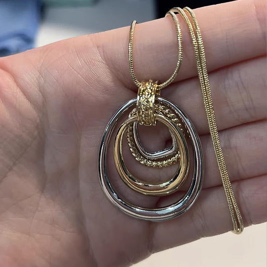 Vintage Hollow-Out Snake Skin Necklace - Retro Gothic Jewelry | Unique Statement Piece