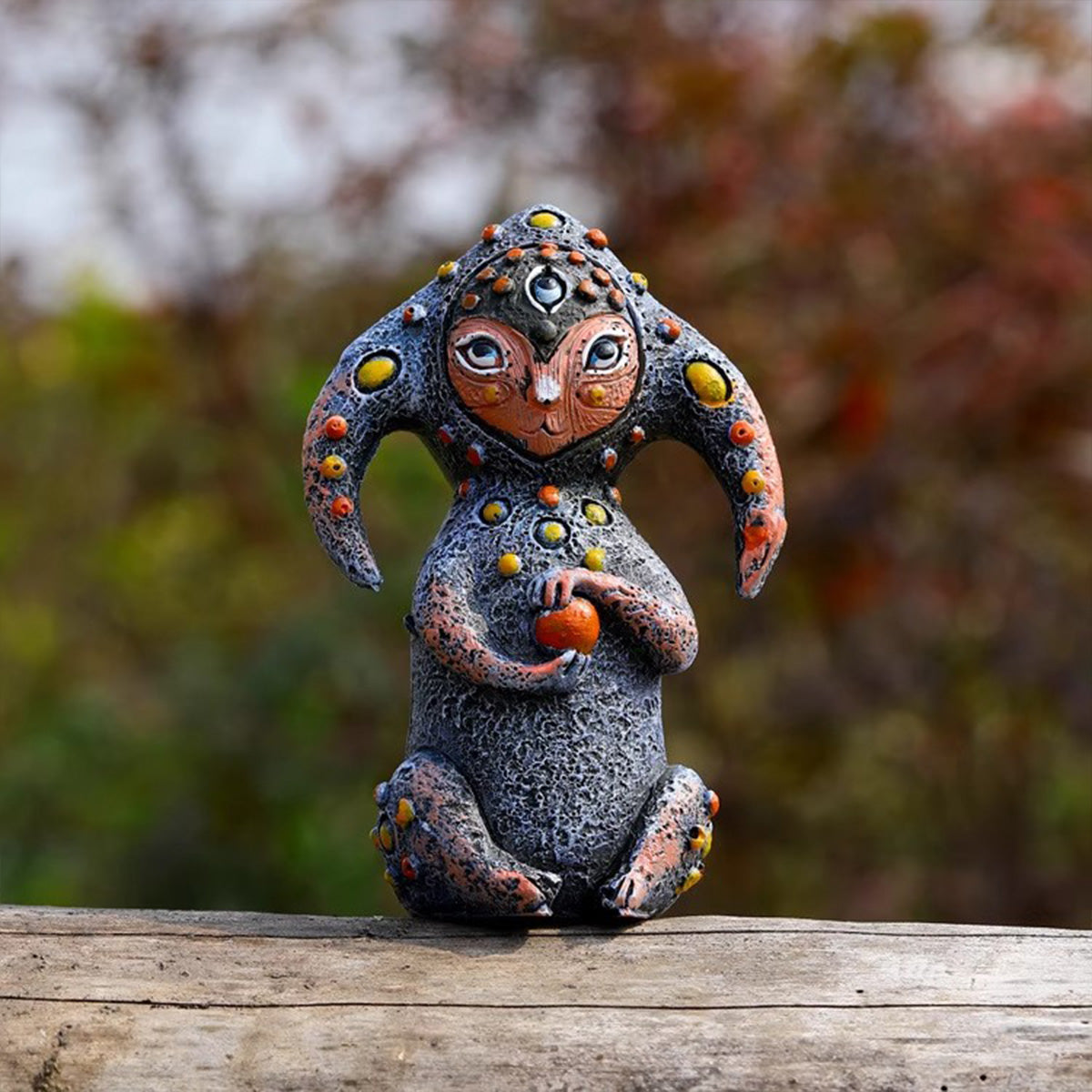 Biopunk Three-Eyed Alien Figurine - Sci-Fi Fantasy Garden Decor | Bedroom Room Ornament