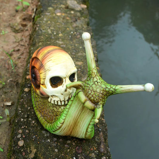 Halloween Skull Snail Figurine - Gothic Resin Sculpture | Garden Home Desktop Decor
