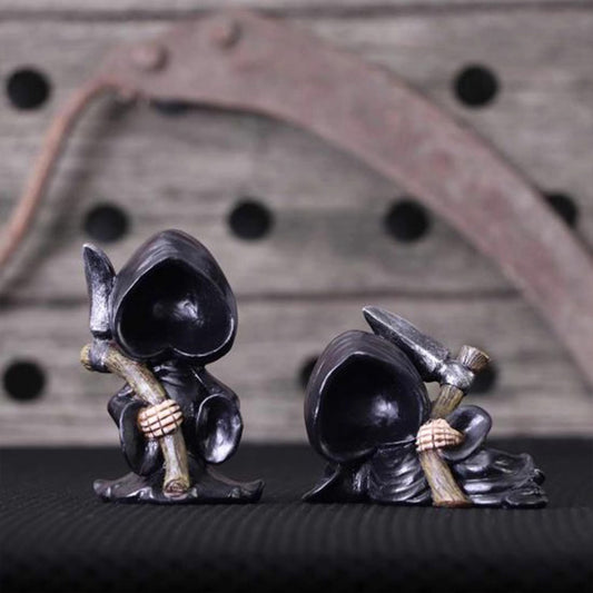 Halloween Grim Reaper Statue - Resin Craft Ornament for Home & Desktop Decor