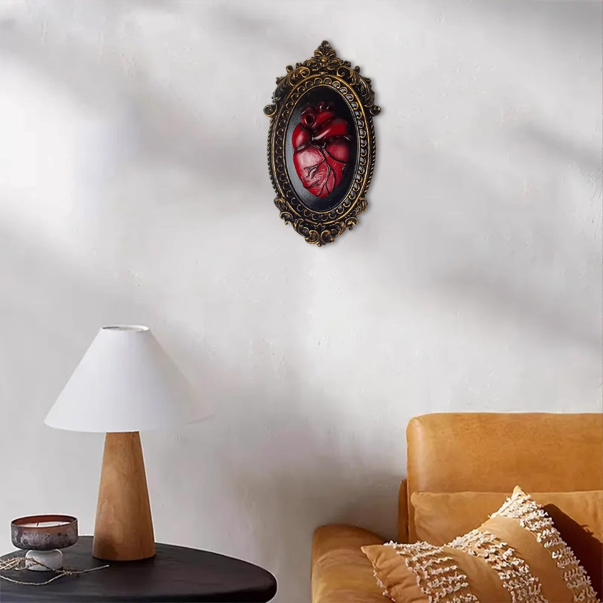 Gothic Dark Heart Wall Plaque - Macabre Horror Decor | Resin Sculpture Ornament