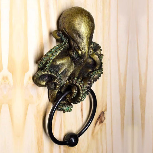 Cthulhu Octopus Skull Door Knocker - Gothic Wall Decor | Horror Bar Restaurant Ornament