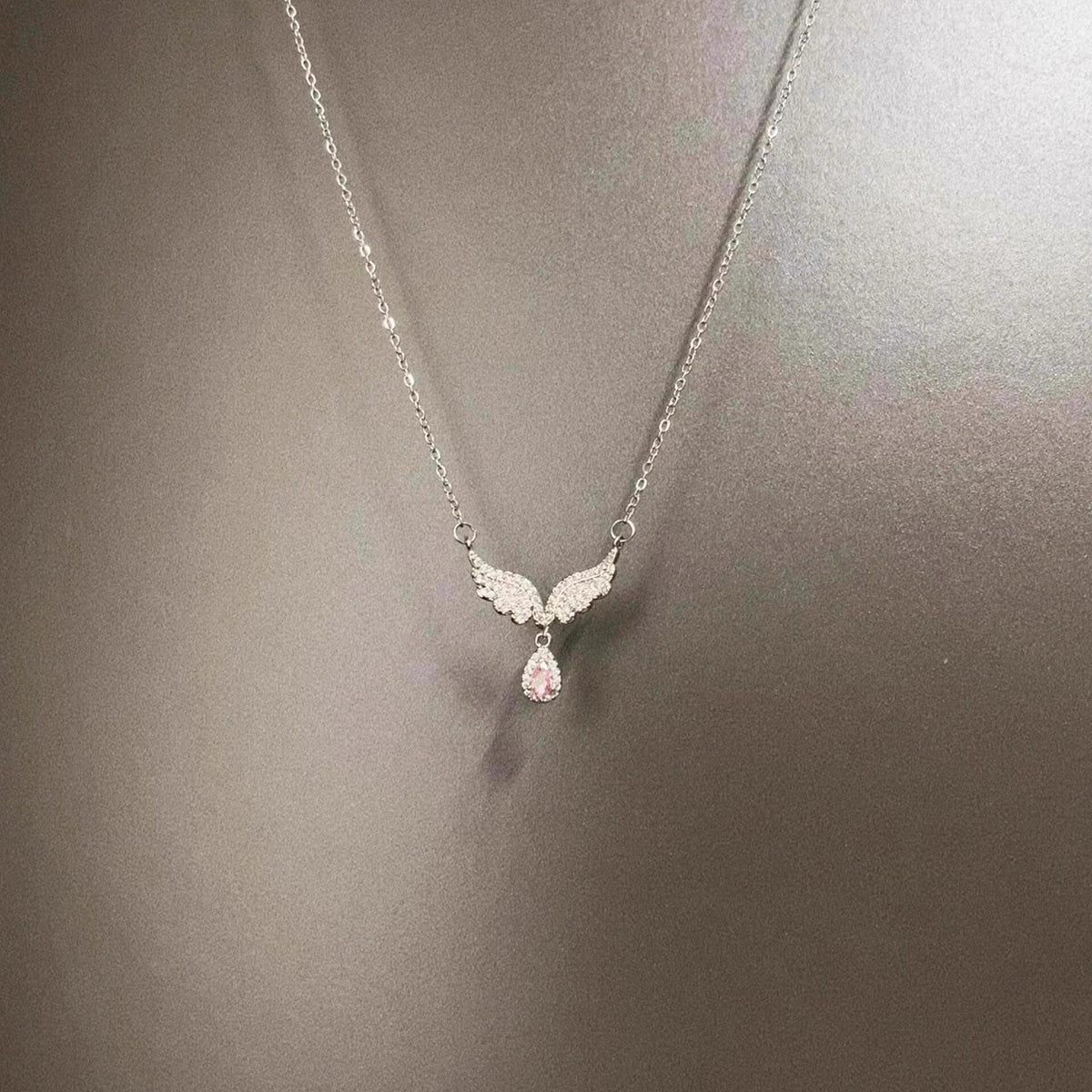 Vintage Tears of Angels Necklace - Gothic Dark Romantic Jewelry | Unique Retro Pendant