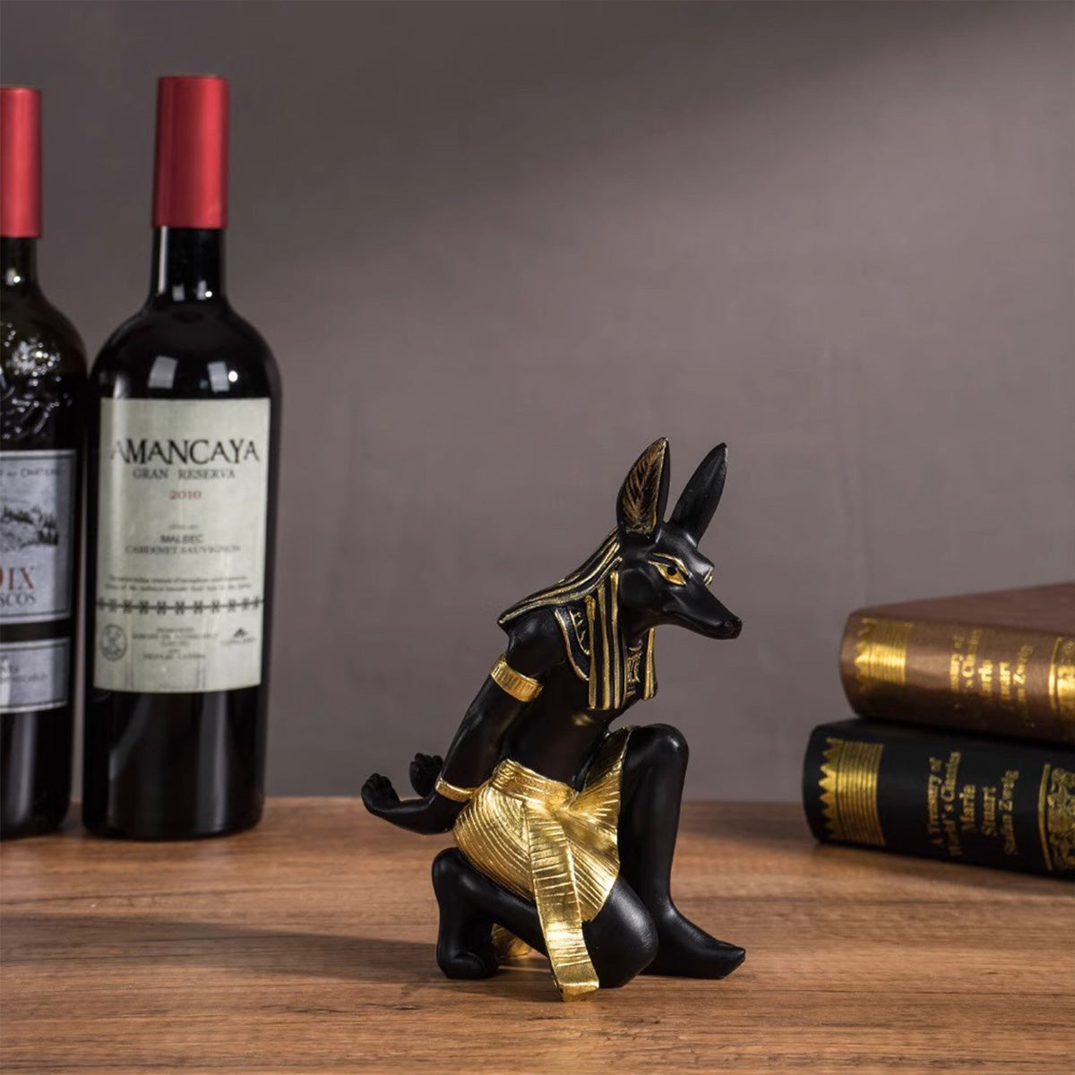 Anubis God Wine Rack - Creative Resin Ornament for Home Bar & Wine Cabinet Decor