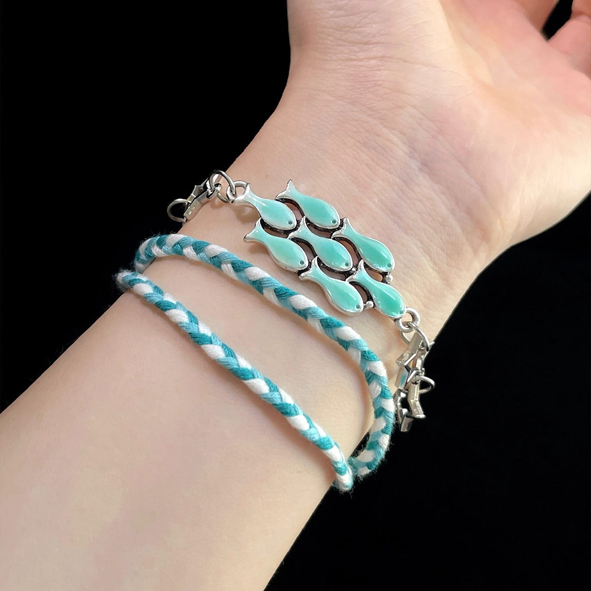 Vintage Blue Ocean Sailing Bracelet - Retro Nautical Jewelry | Ocean-Inspired Accessory