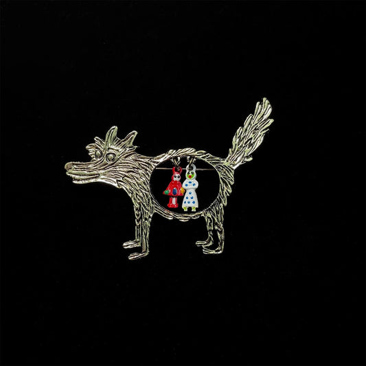 Vintage Grandma Wolf Brooch - Retro Dark Fairy Tale Jewelry | Unique Fantasy Pin