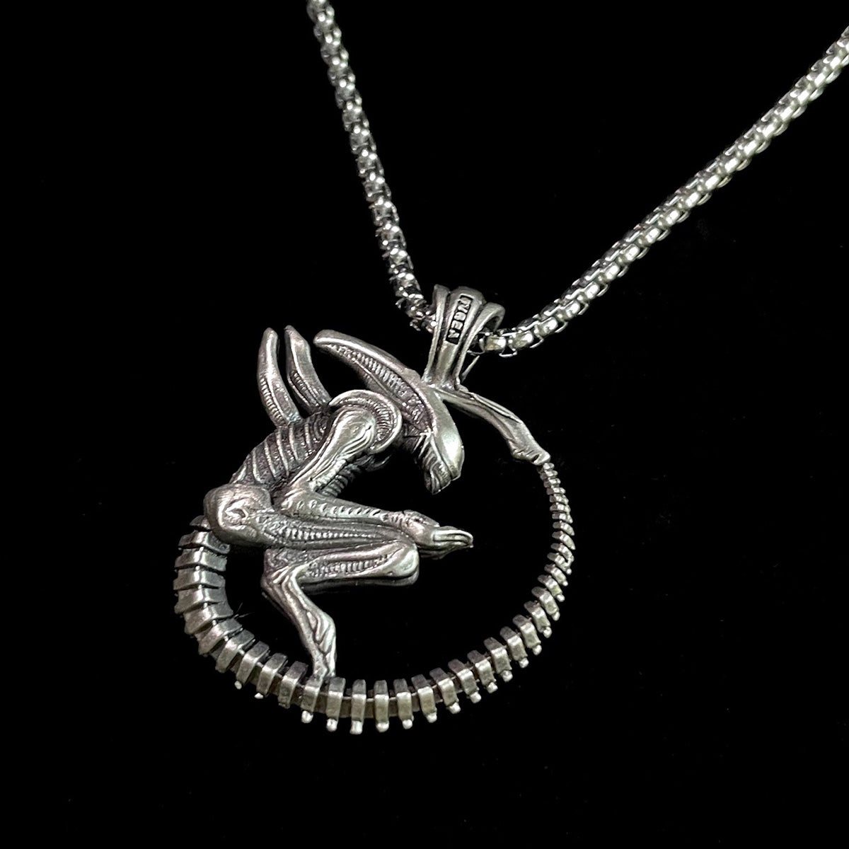 Vintage Alien Birth Necklace - Retro Sci-Fi Horror Jewelry | Unique Extraterrestrial Pendant