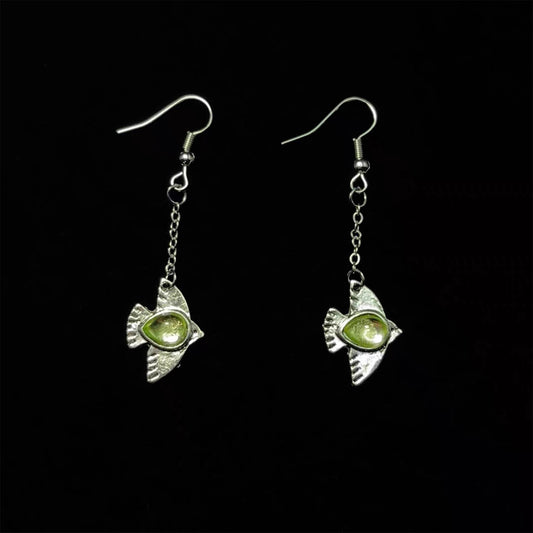 Vintage Water Drop Flying Bird Earrings - Retro Nature-Inspired Jewelry | Unique Bird Studs