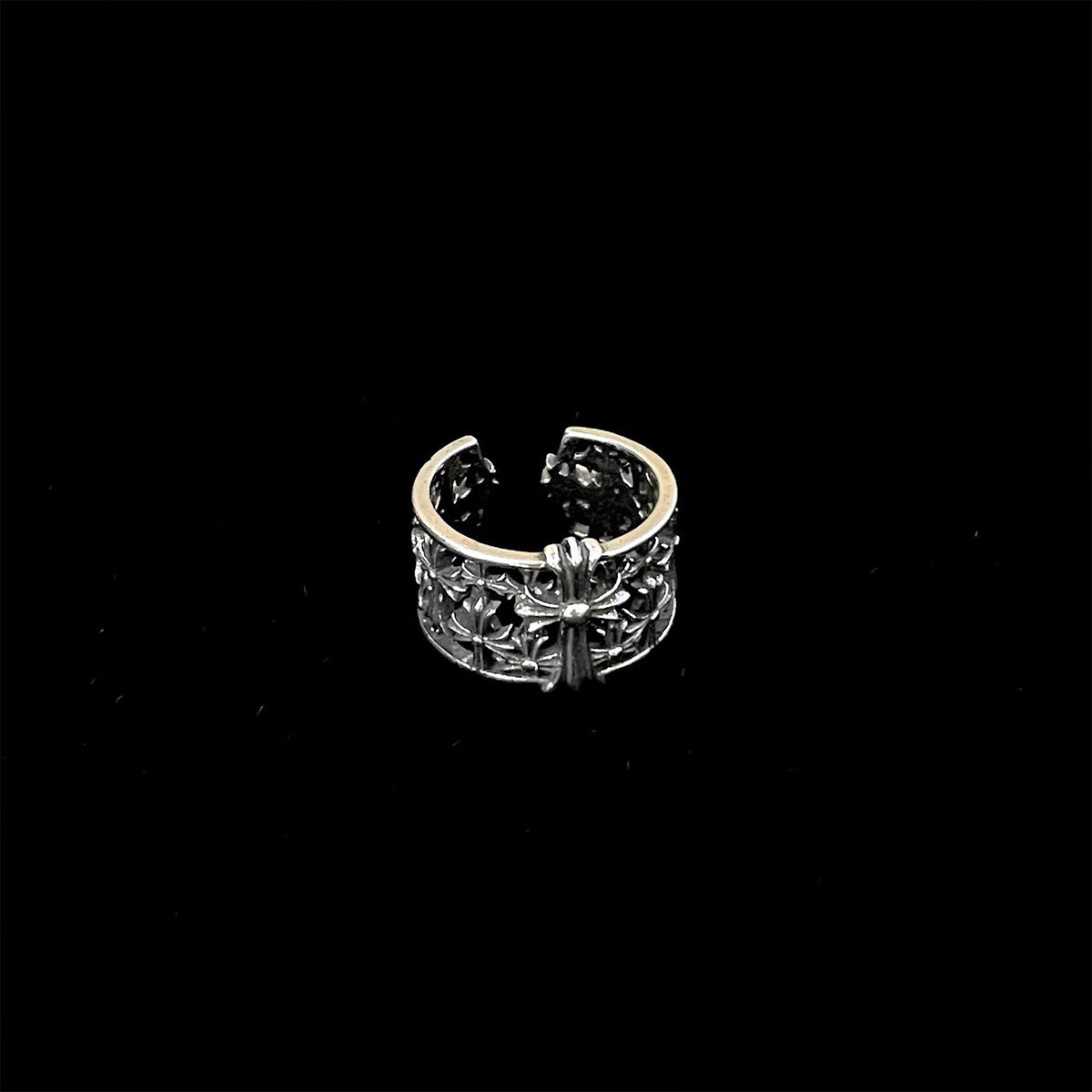 Vintage Crow Heart Crown Ring - Retro Gothic Royal Jewelry | Unique Dark Band