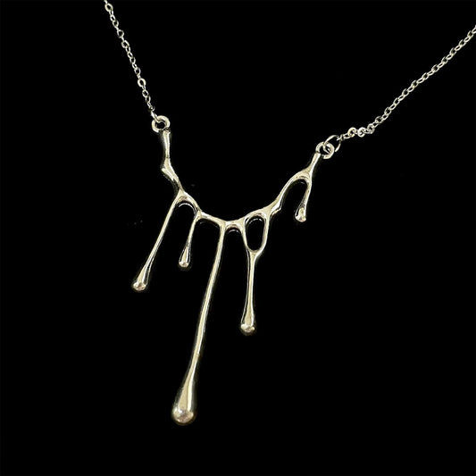 Vintage Blood Drops Necklace - Retro Gothic Vampire Jewelry | Unique Dark Pendant