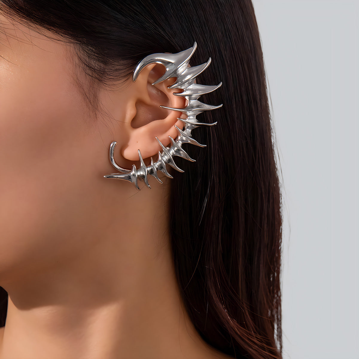 Unique Punk Spine Ear Hangers - Exaggerated Retro No-Piercing Earrings for Women