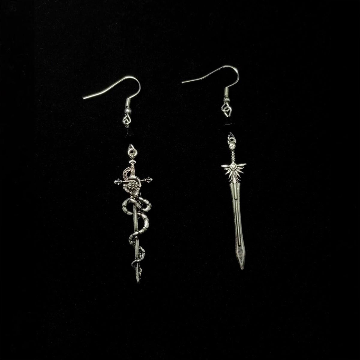 Vintage Alboli Sword Earrings - Retro Dark Knight Fantasy Jewelry | Unique Sword Ear Studs