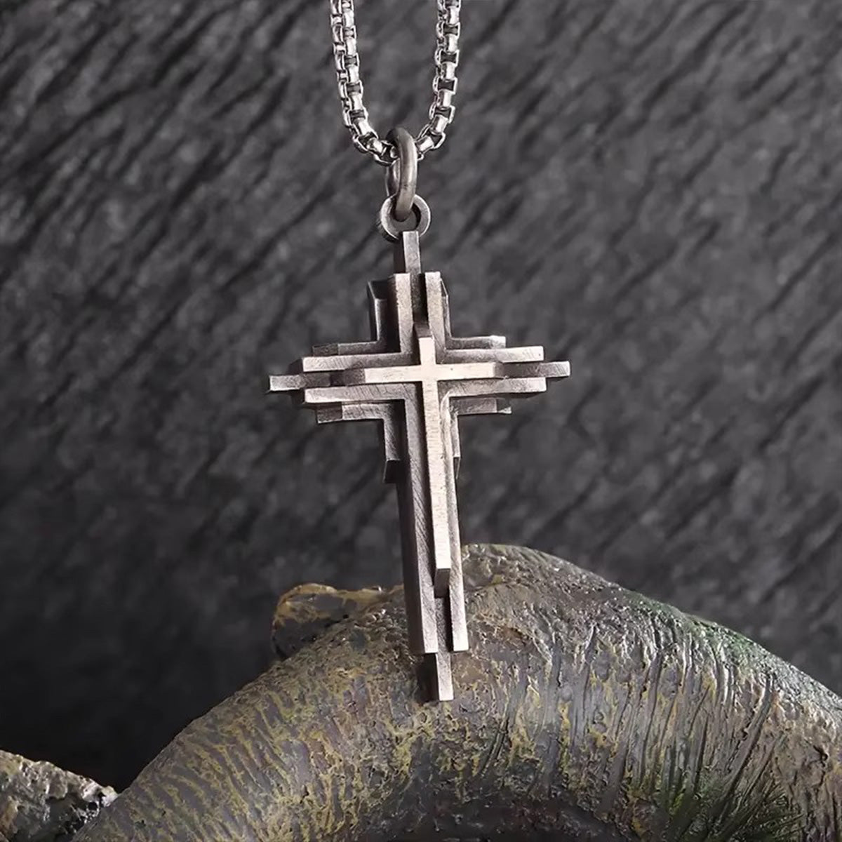 Vintage Geometric Cross Necklace - Unisex High - End Dark Punk Pendant | Stylish Design Accessory