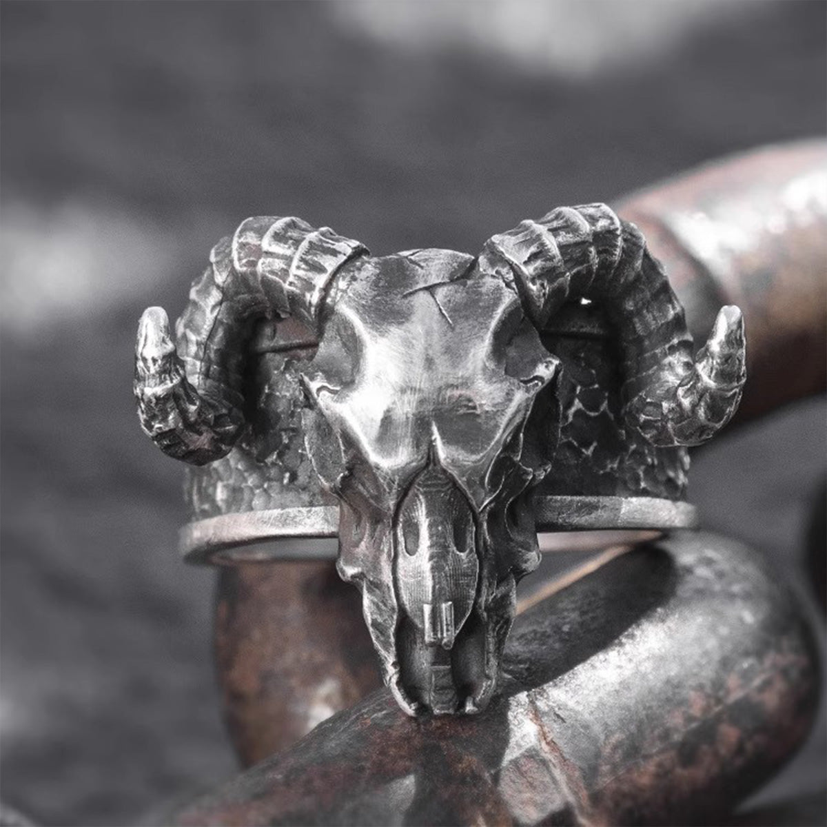 Vintage Black Goat Open Ring - Lovecraftian Dark Devil Satan Niche Exaggerated Men's Ring Accessory