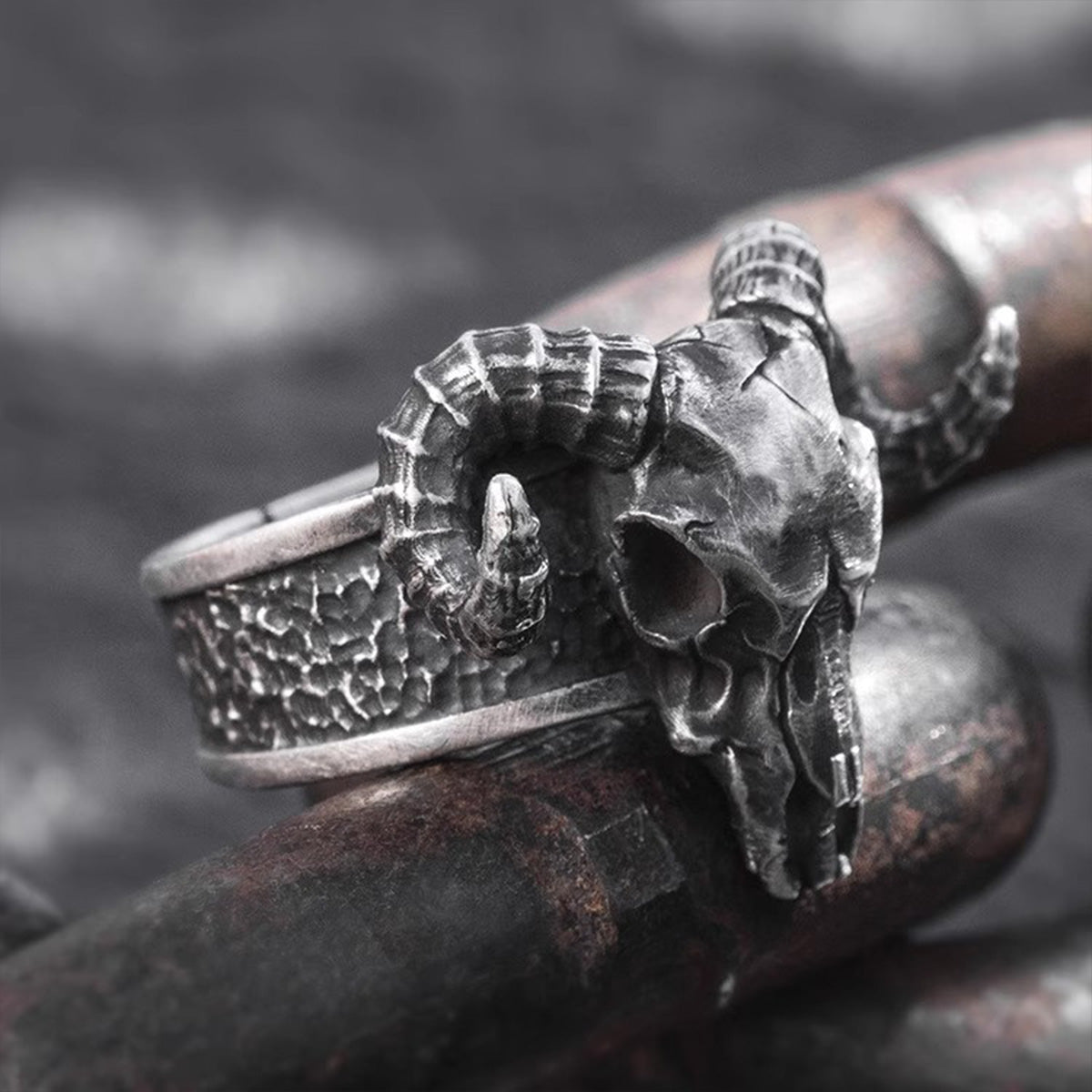 Vintage Black Goat Open Ring - Lovecraftian Dark Devil Satan Niche Exaggerated Men's Ring Accessory