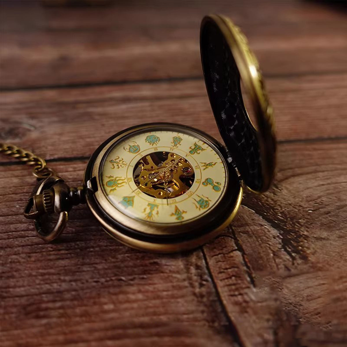 Cthulhu Pocket Watch - Shadow Over Time Flip Mechanical Watch, Cthulhu Pendant Watch Gift Box